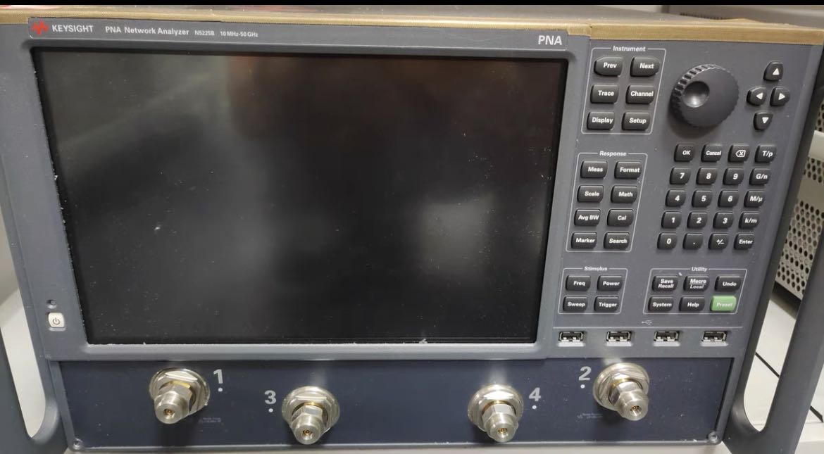 61d6965f7f633.jpg N5225B實體.jpg