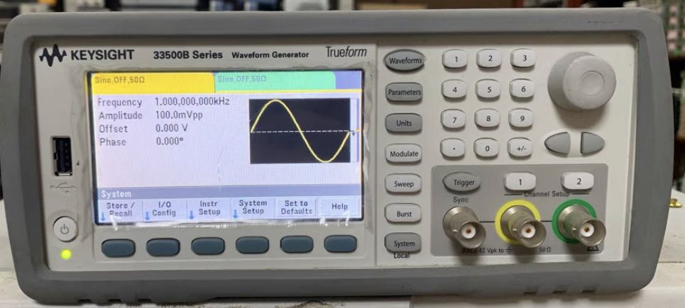 62201ab20b031.jpg 函數(shù)信號(hào)發(fā)生器33522B.jpg