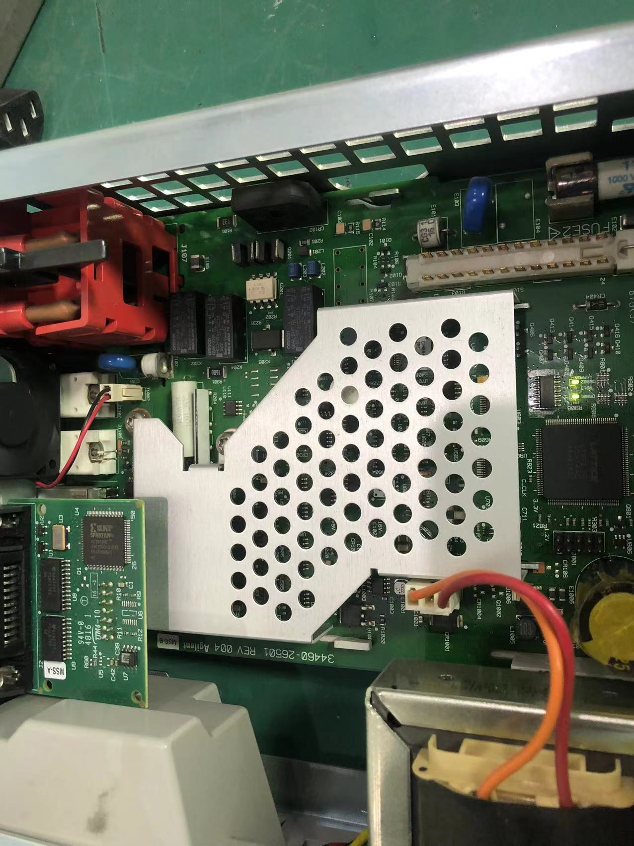 6259230c33b90.jpg 維修萬用表34461A 7.jpg