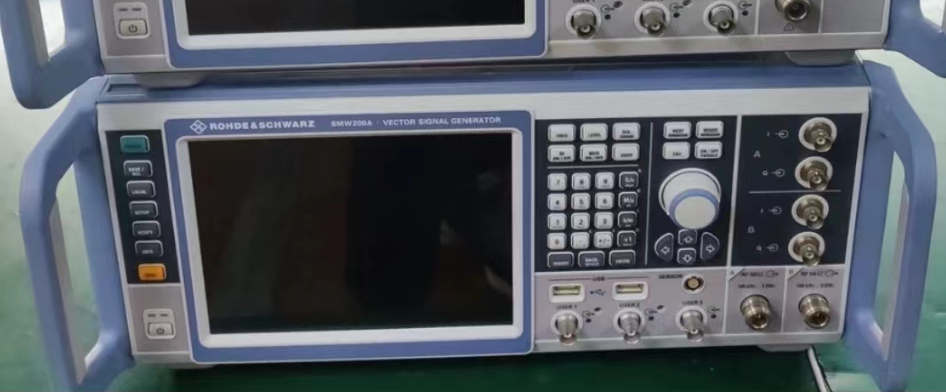 64d432b43d66c.png 信號源SMW200A 2.png