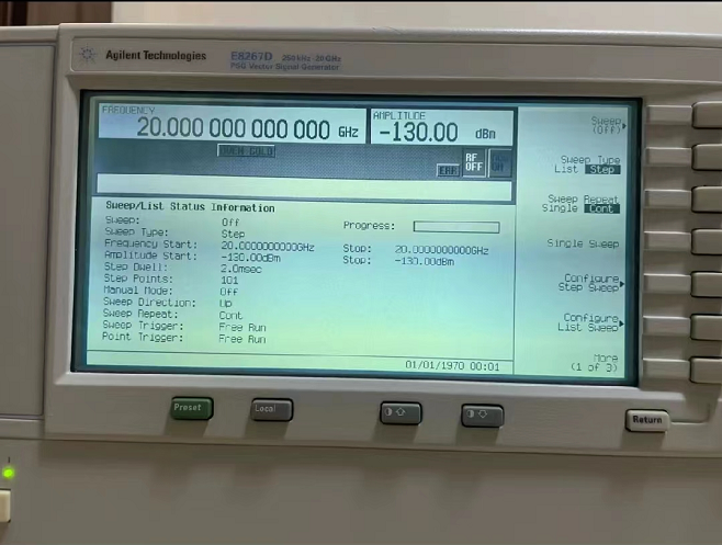 6503a807cf9bf.png 信號源E8267D 2.png